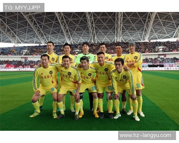 足球传奇再聚首 助力公益慈善赛旧将重温绿茵岁月