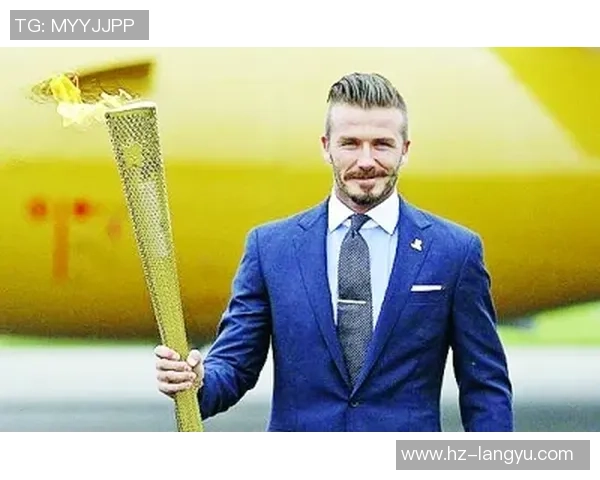 足球明星眼神的魅力揭秘：如何通过眼神传递情感与战术意图